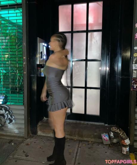 Sarina nude leaked OnlyFans photo #52