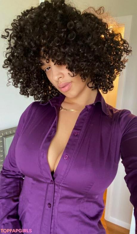 Sarina nude leaked OnlyFans photo #68