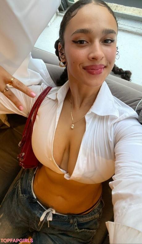 Sarina nude leaked OnlyFans photo #79