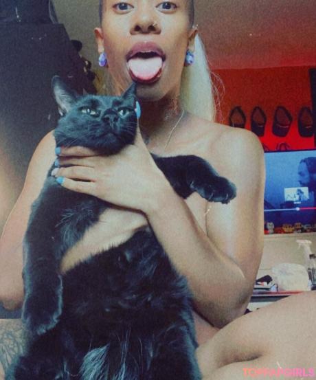 DragonPrincess nude leaked OnlyFans photo #4
