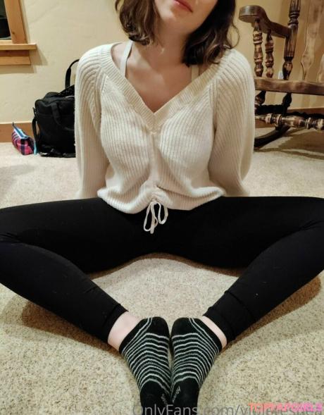 Violetespea nude leaked OnlyFans photo #20