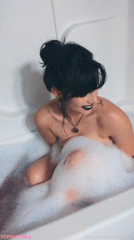 Jestersmiles nude leaked OnlyFans photo #6