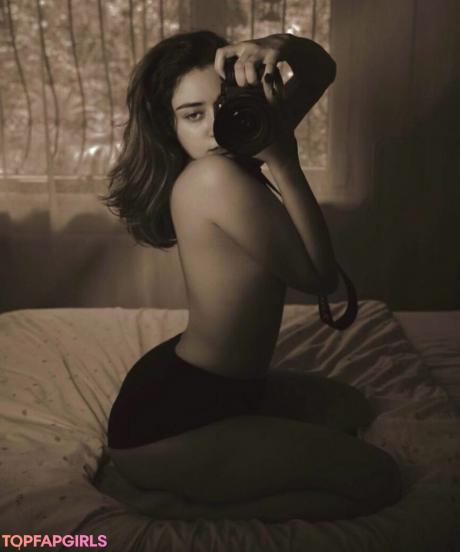 Sayna nude leaked OnlyFans photo #33