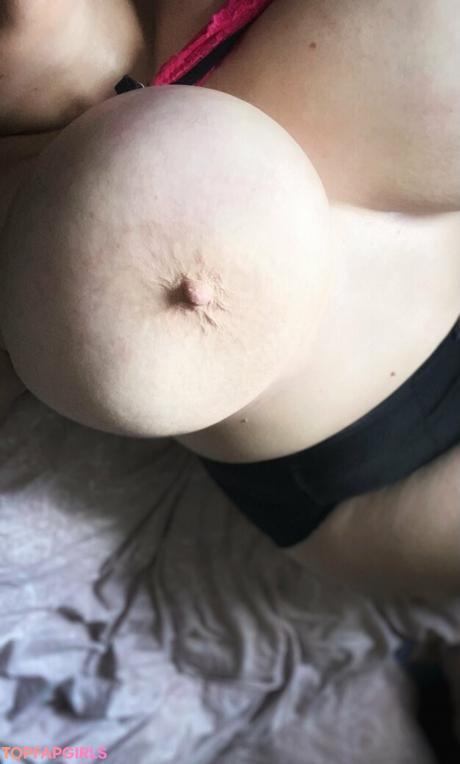 Bella nude leaked OnlyFans photo #84