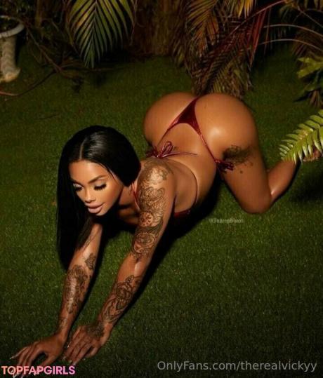 Therealvickyy nude leaked OnlyFans photo #83