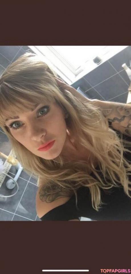 Sharni nude leaked OnlyFans photo #4