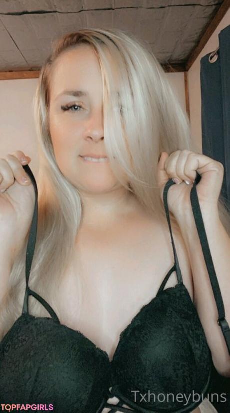 Txhoneybuns nude leaked OnlyFans photo #26