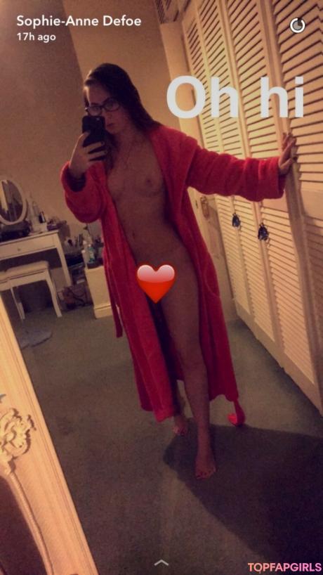 Sophie nude leaked OnlyFans photo #4