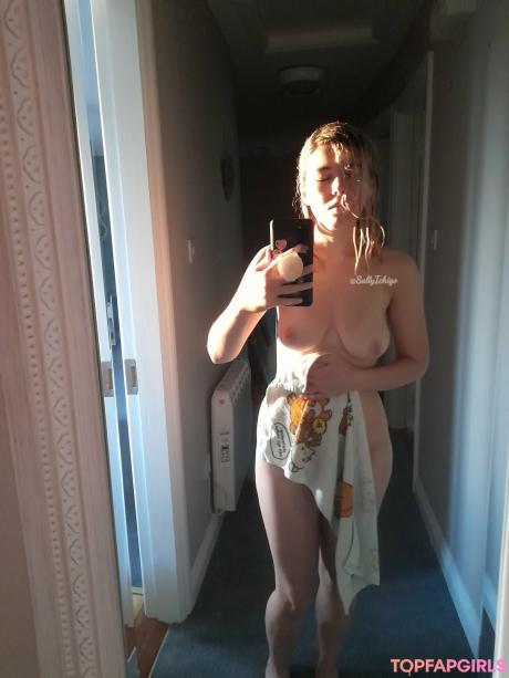 Strawberrydollxo nude leaked OnlyFans photo #8