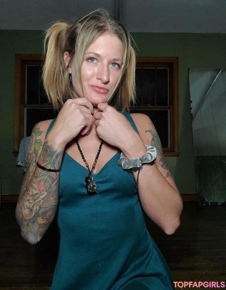 Mikaylarainesfans nude leaked OnlyFans photo #68