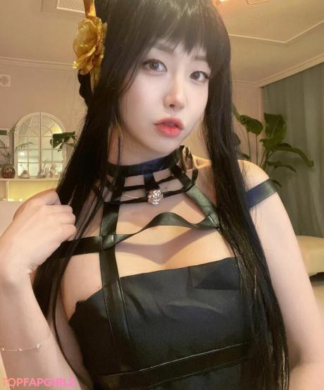 Yunicorn19 nude leaked OnlyFans photo #37