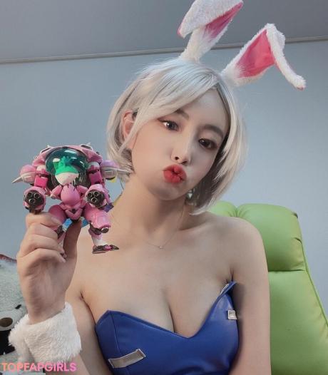 Yunicorn19 nude leaked OnlyFans photo #4