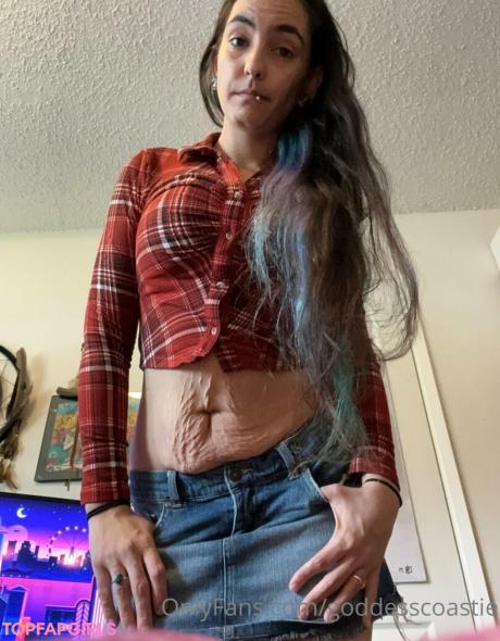 Goddesscoastie nude leaked OnlyFans photo #12