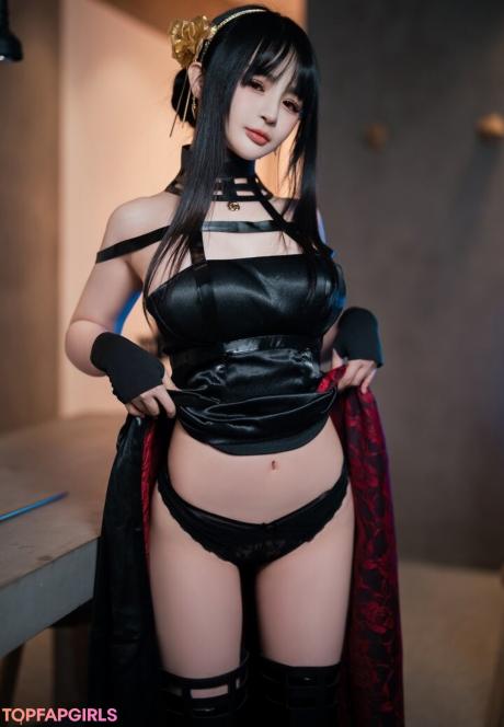 Aninnyan nude leaked OnlyFans photo #271