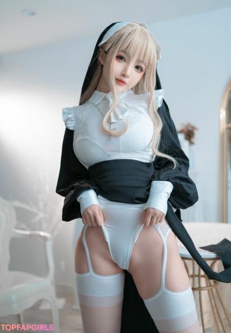 Aninnyan nude leaked OnlyFans photo #361