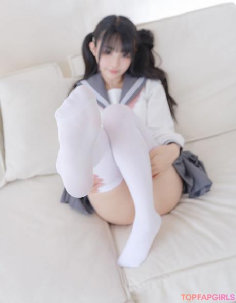 Aninnyan nude leaked OnlyFans photo #572