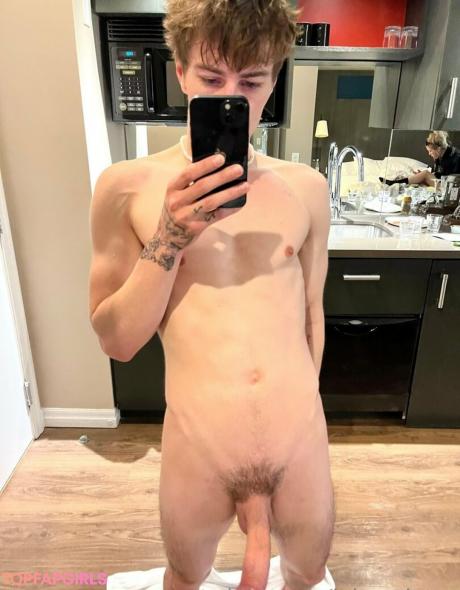 Jakegelato nude leaked OnlyFans photo #35