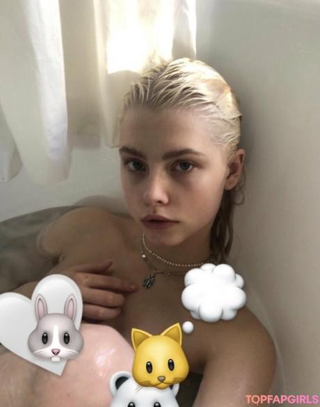 Nastymazhara nude leaked OnlyFans photo #1