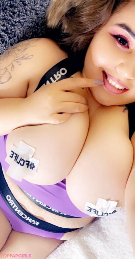 Babygiirl45 nude leaked OnlyFans photo #33
