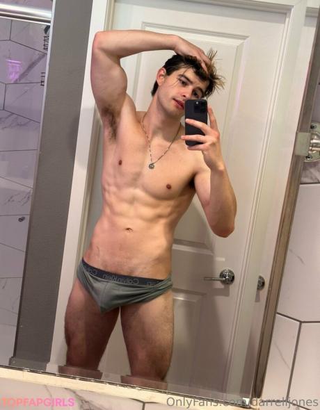 Darrelljones nude leaked OnlyFans photo #5
