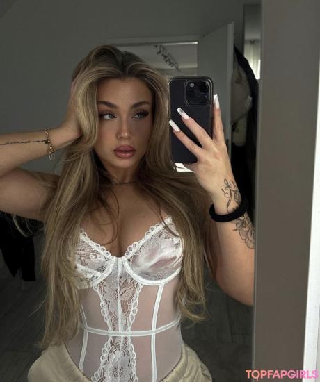 Lizzie nude leaked OnlyFans photo #1