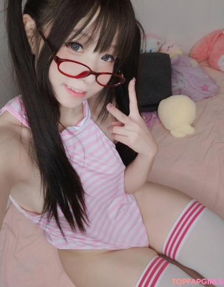 YaoYaoQwQ nude leaked OnlyFans photo #994