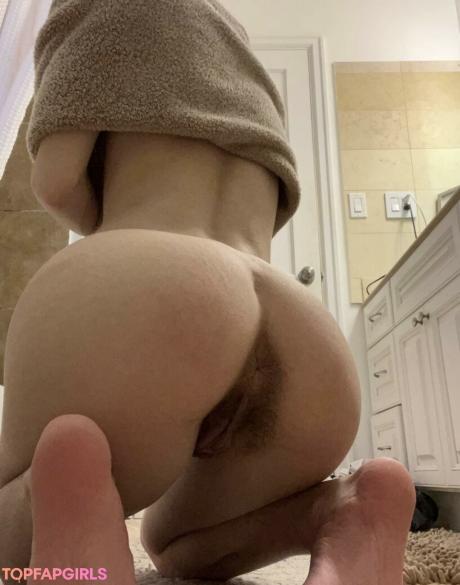 Smallgirlsylvia nude leaked OnlyFans photo #10