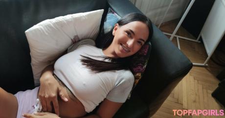 Claudiabavel.gold nude leaked OnlyFans photo #44