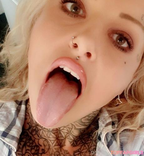 Nevaeheaven nude leaked OnlyFans photo #6