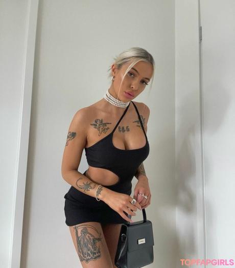 Alice nude leaked OnlyFans photo #2