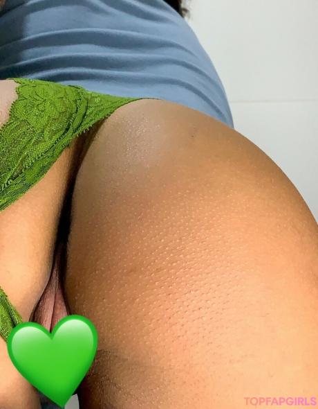 Samara nude leaked OnlyFans photo #7