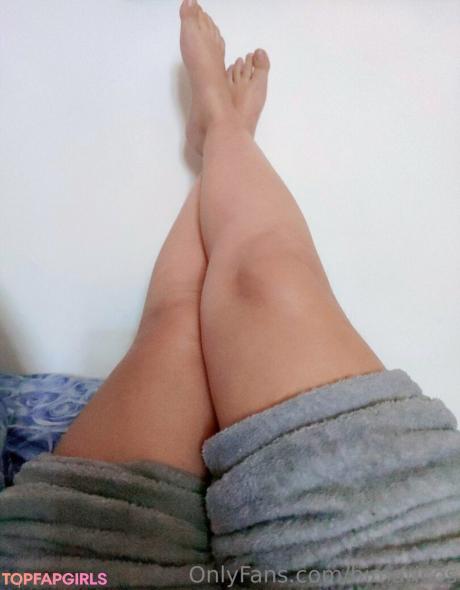 Himaricutefeet nude leaked OnlyFans photo #6