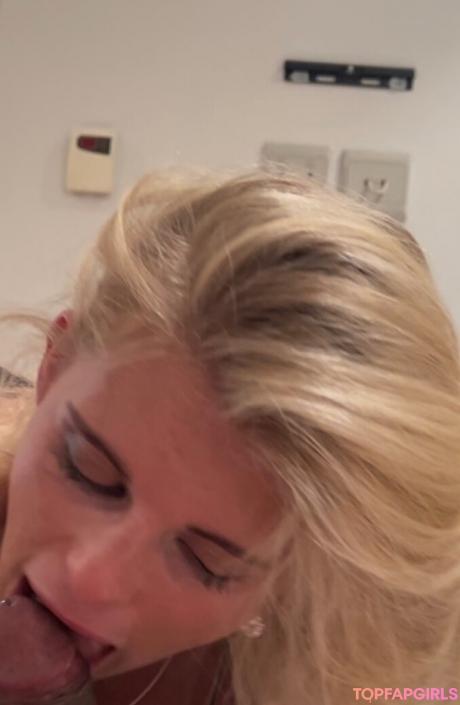 Zara nude leaked OnlyFans photo #4
