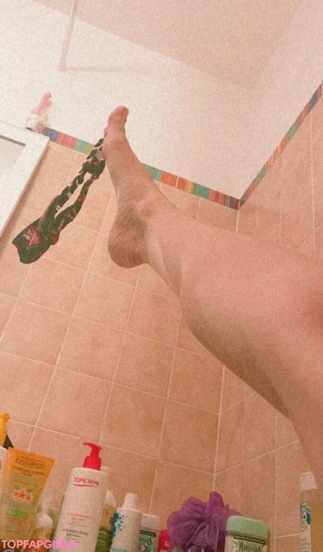 Goddessauroree nude leaked OnlyFans photo #14