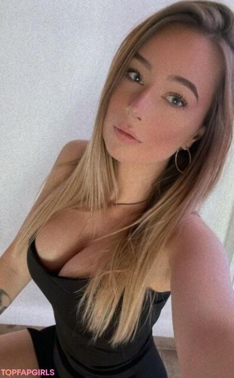 Lizzzyfox nude leaked OnlyFans photo #5