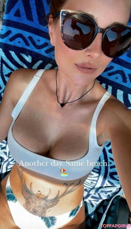 Lizzzyfox nude leaked OnlyFans photo #52