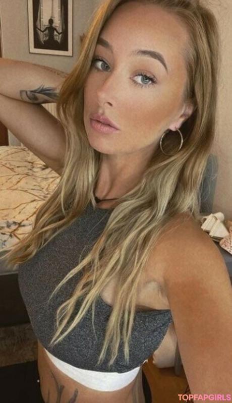 Lizzzyfox nude leaked OnlyFans photo #55