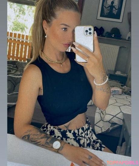 Lizzzyfox nude leaked OnlyFans photo #61