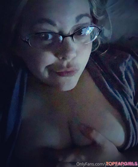 Yourgalphronia nude leaked OnlyFans photo #1