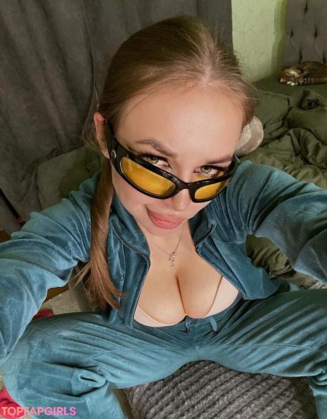 Yaadashulya nude leaked OnlyFans photo #153
