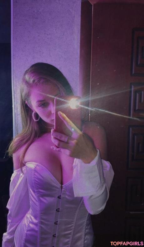 Yaadashulya nude leaked OnlyFans photo #32