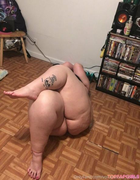 Voluptuous_cooper nude leaked OnlyFans photo #16