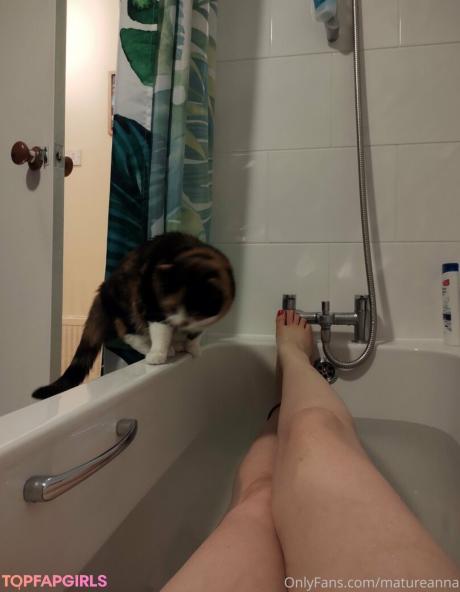 Matureanna nude leaked OnlyFans photo #6