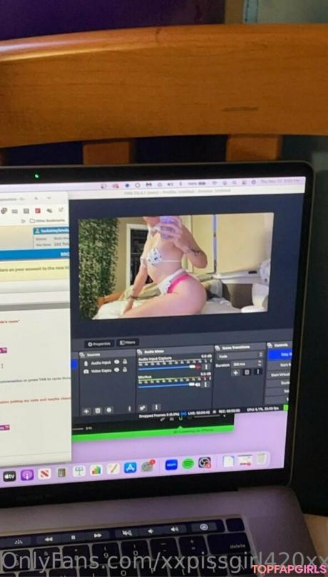 Xxpissgirl420xx nude leaked OnlyFans photo #12