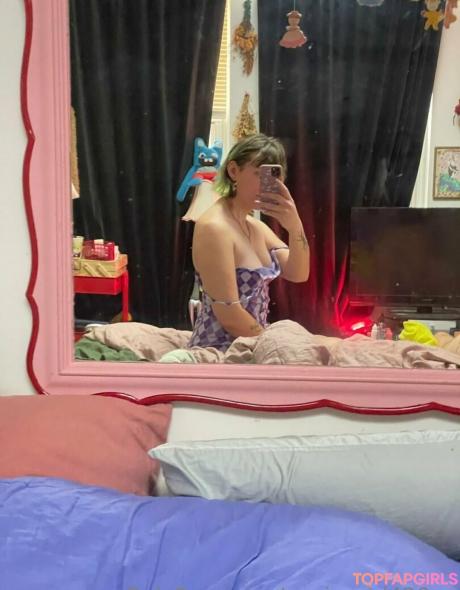 Xxpissgirl420xx nude leaked OnlyFans photo #15
