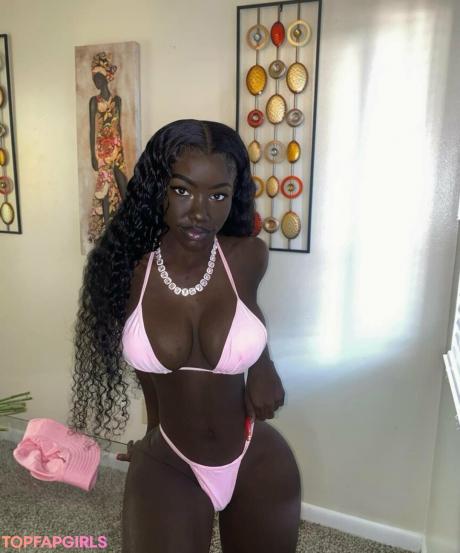 Lazelle nude leaked OnlyFans photo #12