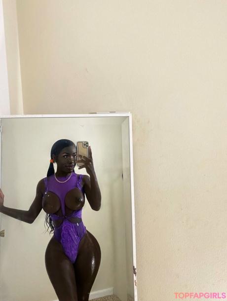 Lazelle nude leaked OnlyFans photo #30
