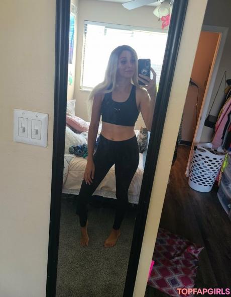 Alizae nude leaked OnlyFans photo #6