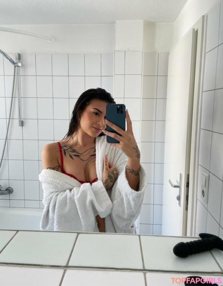 Inkedaurelia nude leaked OnlyFans photo #2