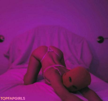 Bellabluntz nude leaked OnlyFans photo #12
